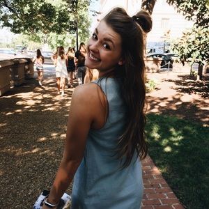 Meet your Posher, Jessica